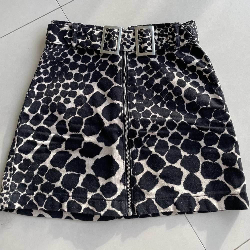 Animal print denim mini skirt